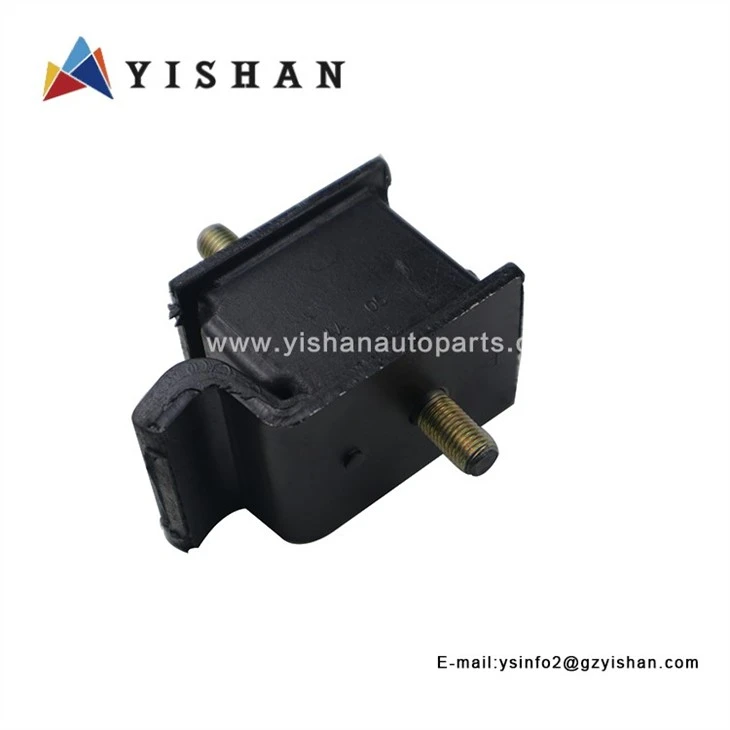 ISUZU 700P GEAR BOX RUBBER
